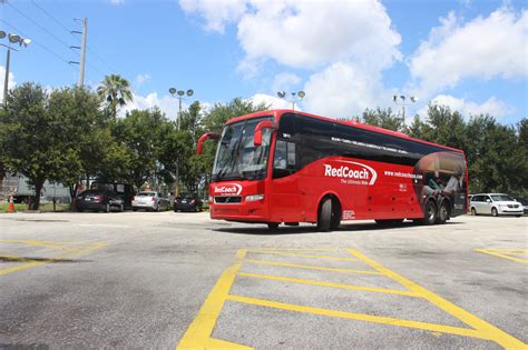 red coach usa bus tracker.